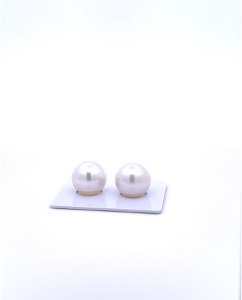 12mm+ jewel  grade South Sea pearl, Australia