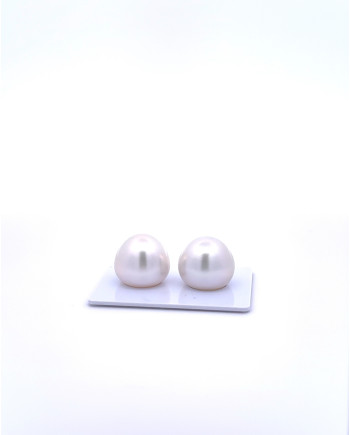 12mm+ jewel  grade South Sea pearl, Australia