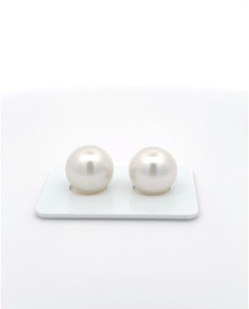 12mm+ fine  grade South Sea Pearl, Indonesia