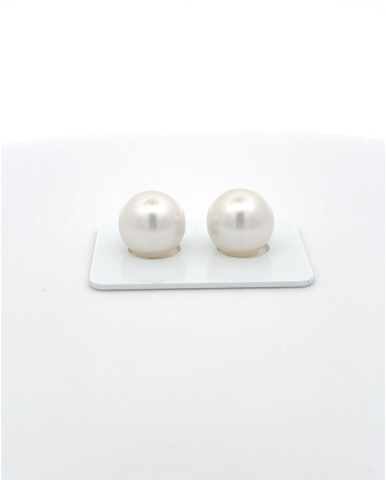 12mm+ fine  grade South Sea Pearl, Indonesia