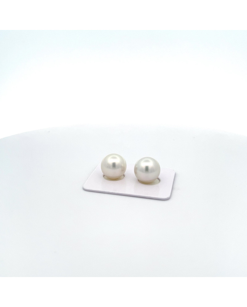 9mm+ gem  grade South Sea pearl, Indonesia