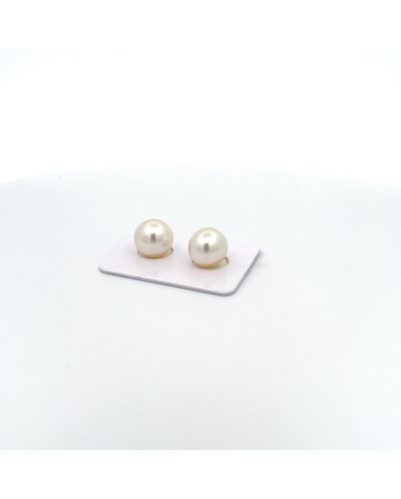 9mm+ fine  grade South Sea pearl, Indonesia