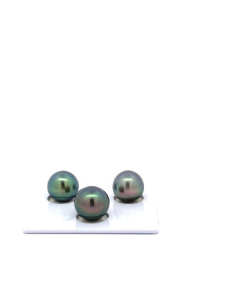 9mm+ fine  grade Tahitian Black Pearl, French Polynesia  