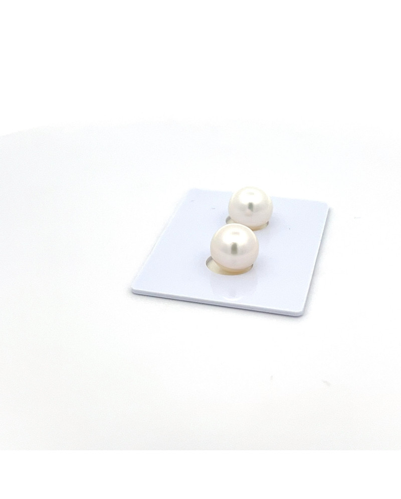 9mm+ fine  grade South Sea pearl, Indonesia