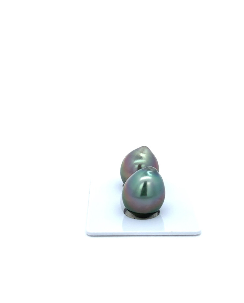 9mm+ jewel  grade Tahitian Black Pearl, French Polynesia  