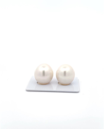 15mm+ gem  grade South Sea Pearl, Australia