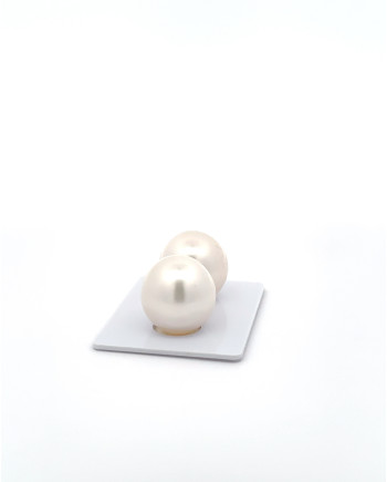 15mm+ gem  grade South Sea Pearl, Australia