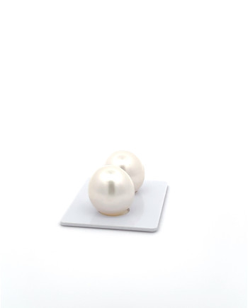 12mm+ fine  grade South Sea Pearl, Australia
