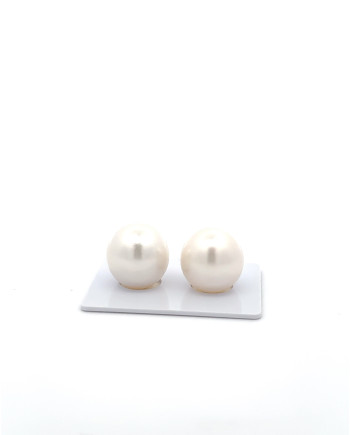 12mm+ gem  grade South Sea Pearl, Australia