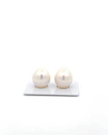 12mm+ fine  grade South Sea Pearl, Australia