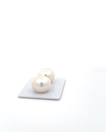 12mm+ fine  grade South Sea Pearl, Australia