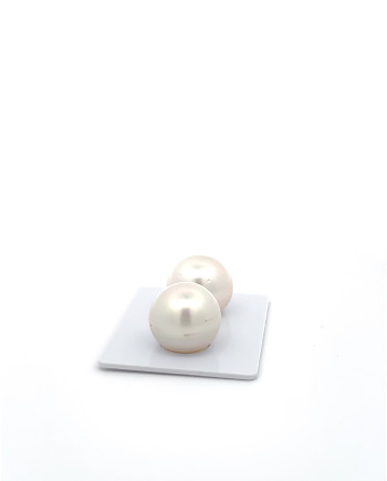 12mm+ jewel  grade South Sea Pearl, Australia