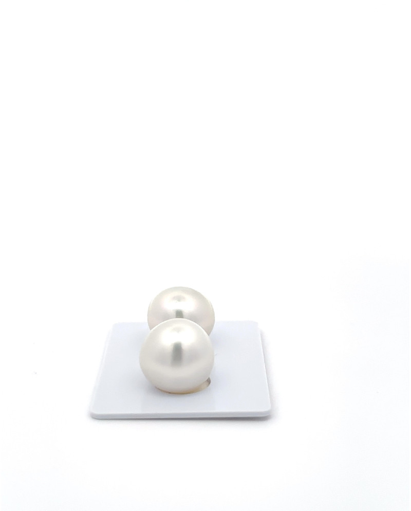 12mm+ fine  grade South Sea Pearl, Australia
