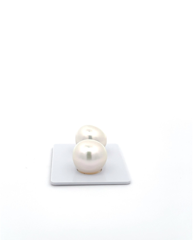 12mm+ fine  grade South Sea Pearl, Australia