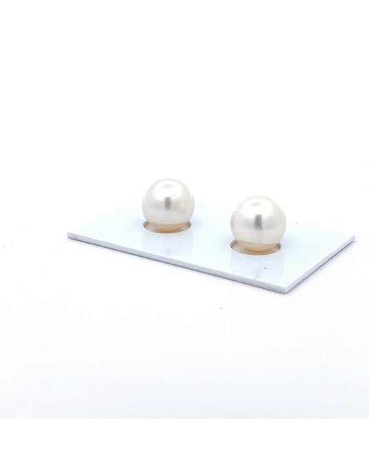 10.97/10/99 South Sea pearl , origin Indonesia , fine  grade