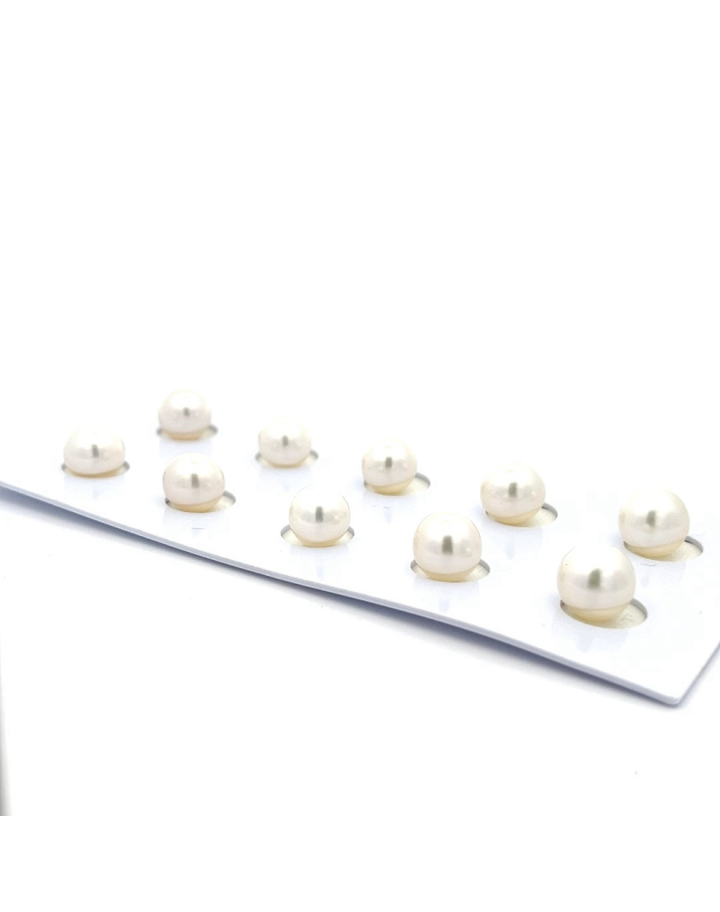 9-10mm South Sea pearl , origin Indonesia , fine  grade