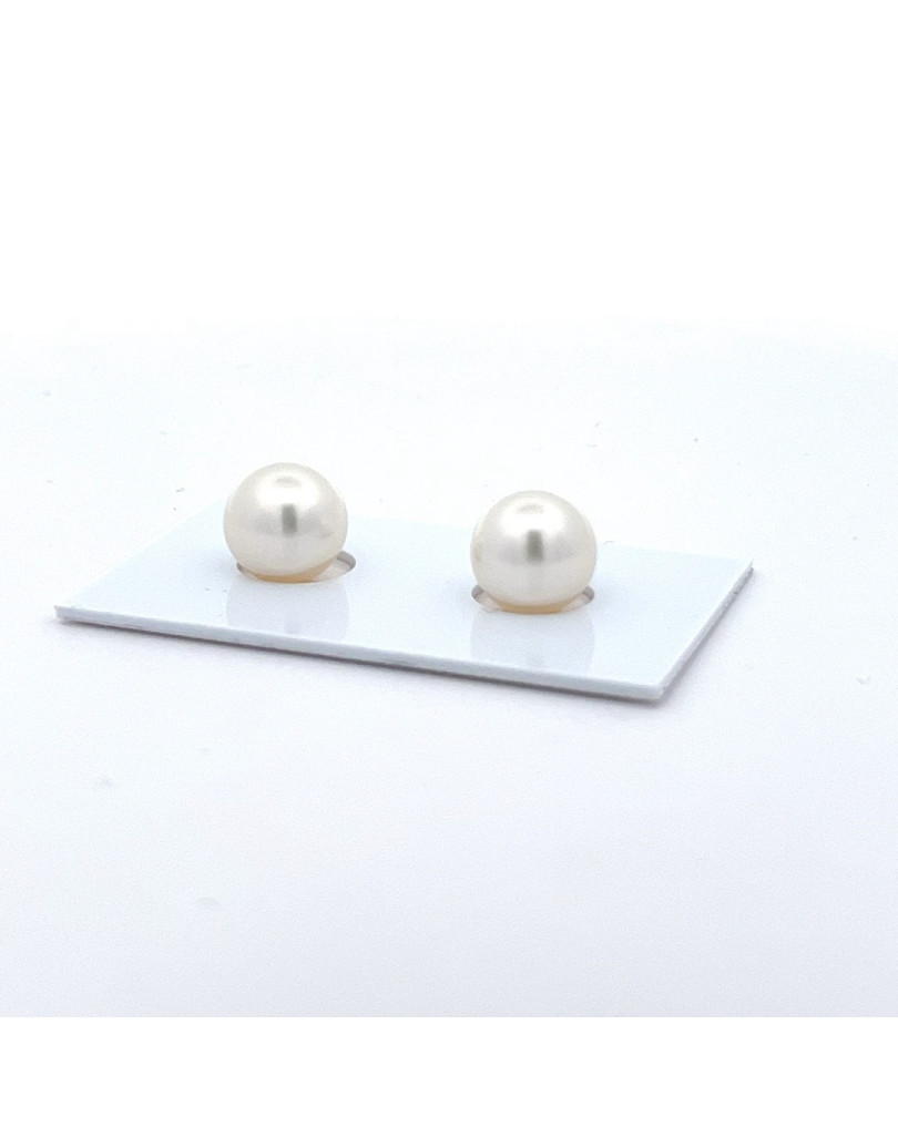 9mm+ fine  grade South Sea pearl, Indonesia