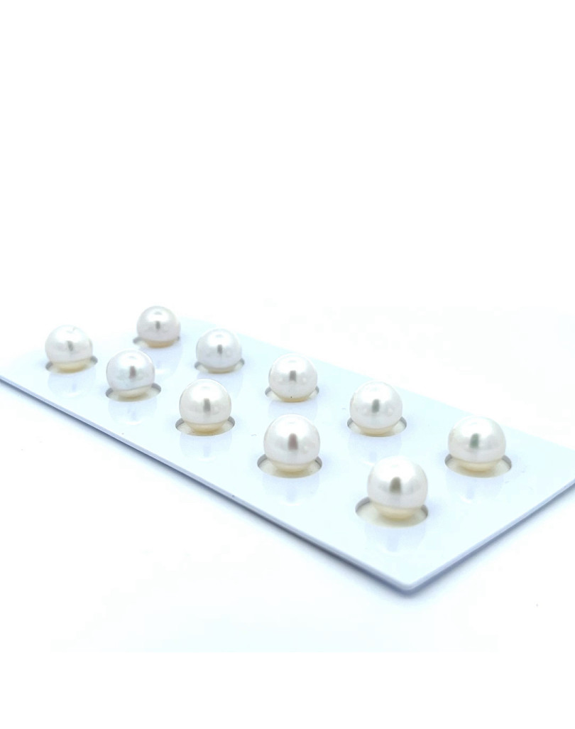 9-10mm South Sea pearl , origin Indonesia , fine  grade