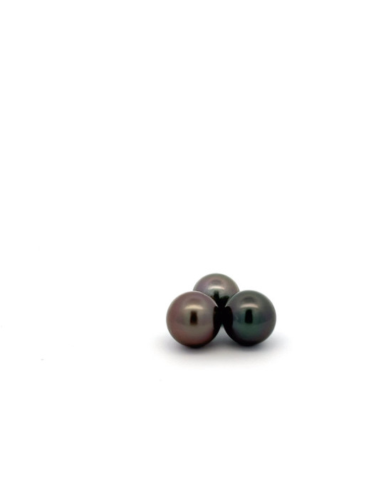 9mm+ fine  grade Tahitian Black pearl, French Polynesia  