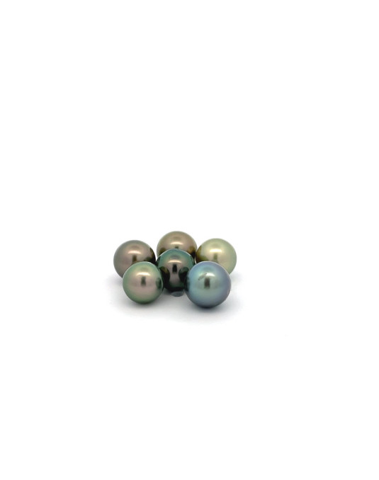 9mm Tahitian Black pearl , origin French Polynesia   , fine  grade