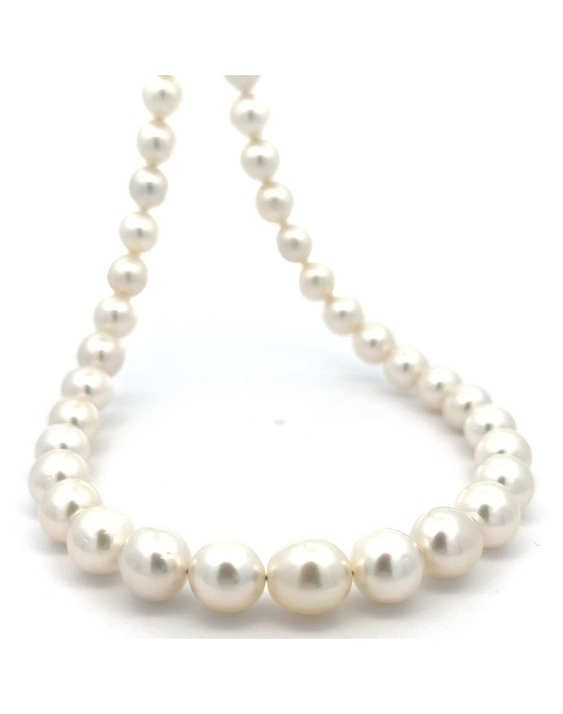 9.69-10.81mm South Sea pearl , origin Indonesia , fine  grade
