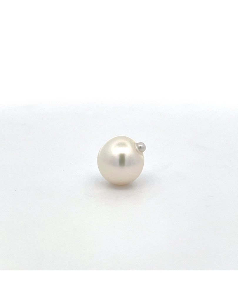 13.9*15.8mm South Sea pearl , origin Indonesia , fine  grade