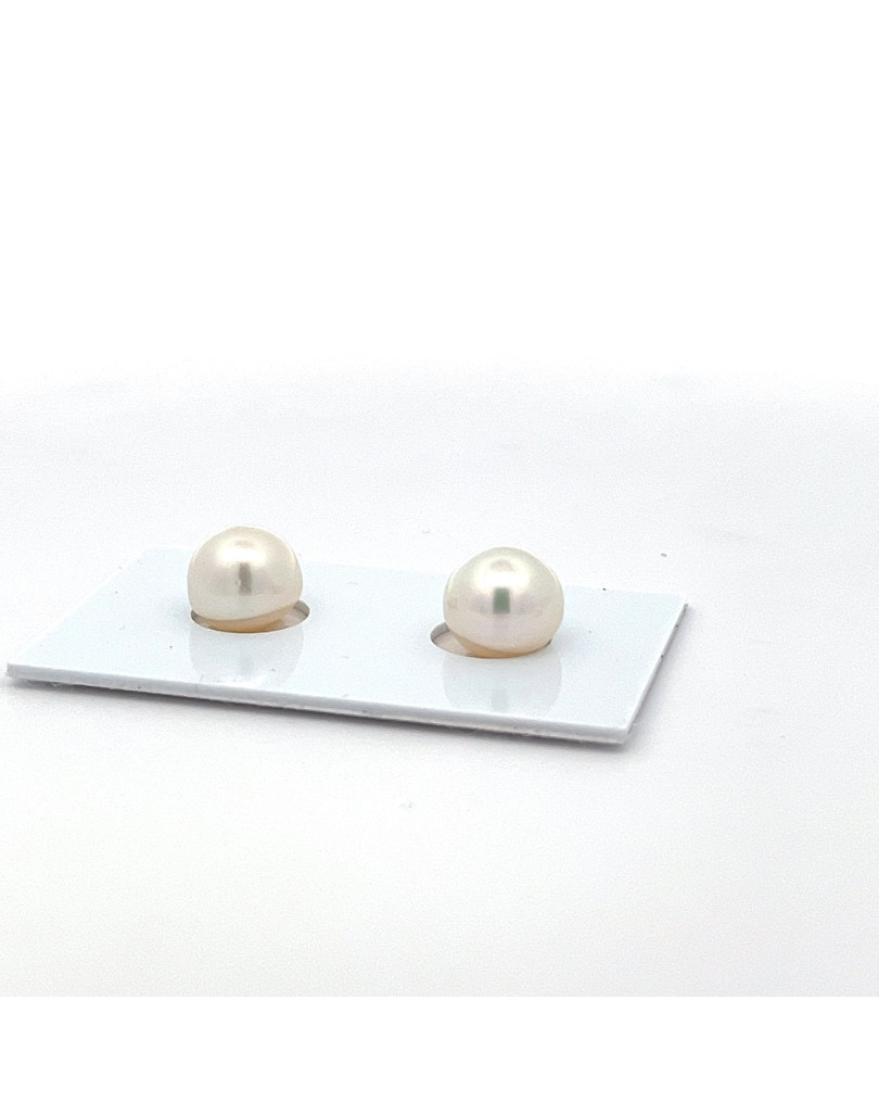 9.53/9.70mm South Sea pearl , origin Indonesia , fine  grade