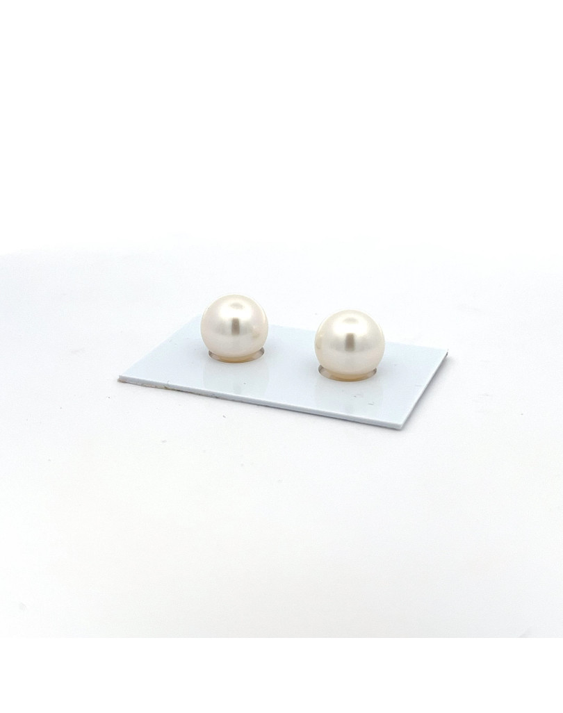 12mm+ gem  grade South Sea pearl, Australia