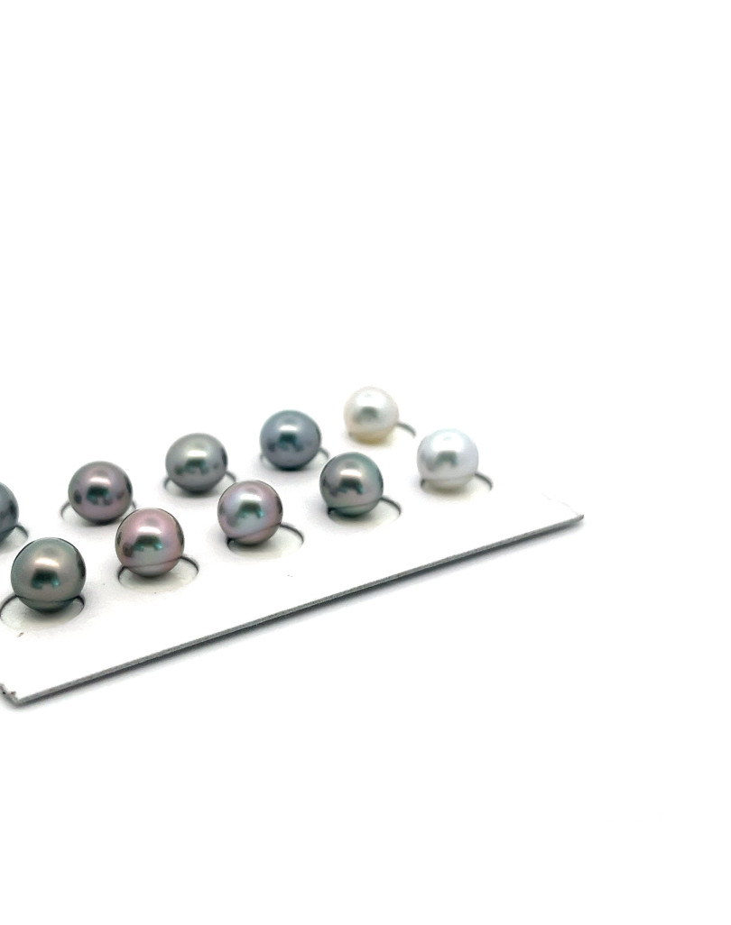 7-7.5mm Tahitian Black pearl , origin French Polynesia   , gem  grade