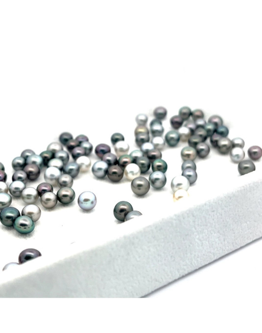 3mm+ gem  grade Tahitian Black pearl, French Polynesia  