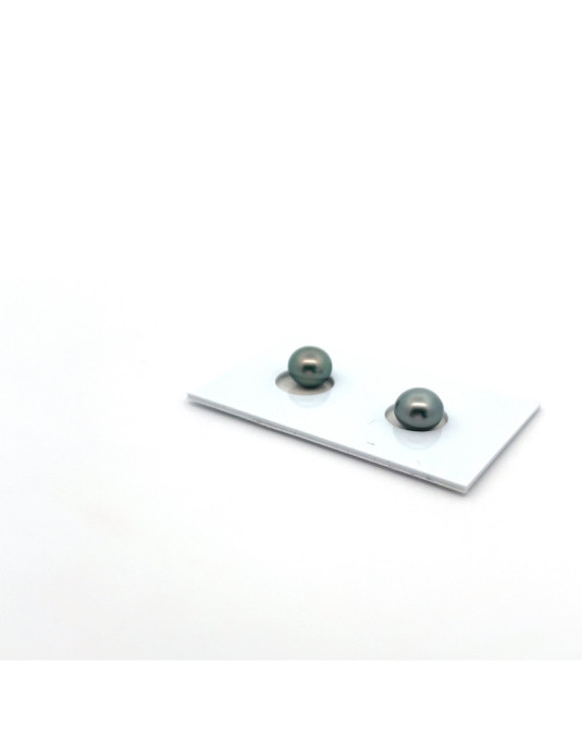 6mm+ gem  grade Tahitian Black pearl, French Polynesia  