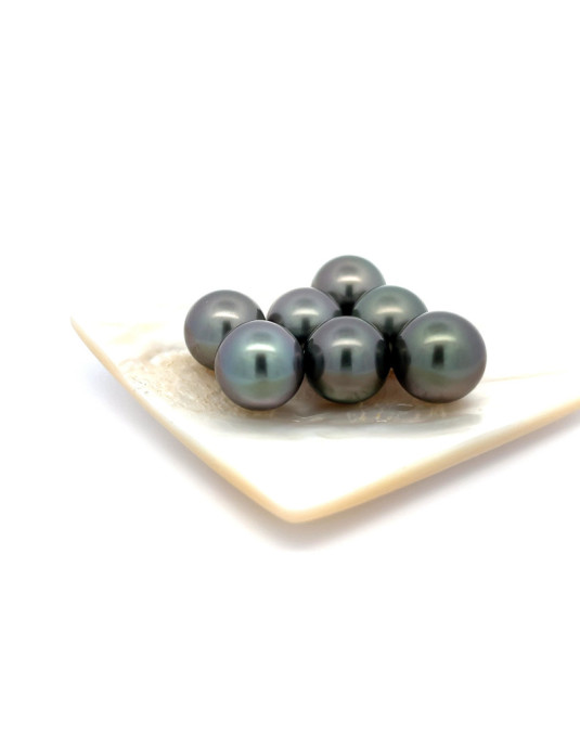 12mm+ fine  grade Tahitian Black pearl, French Polynesia  