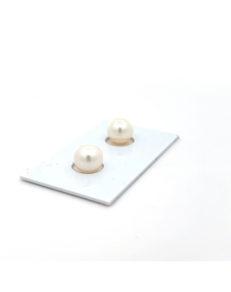 8.98/8.99mm South Sea pearl , origin Indonesia , fine  grade