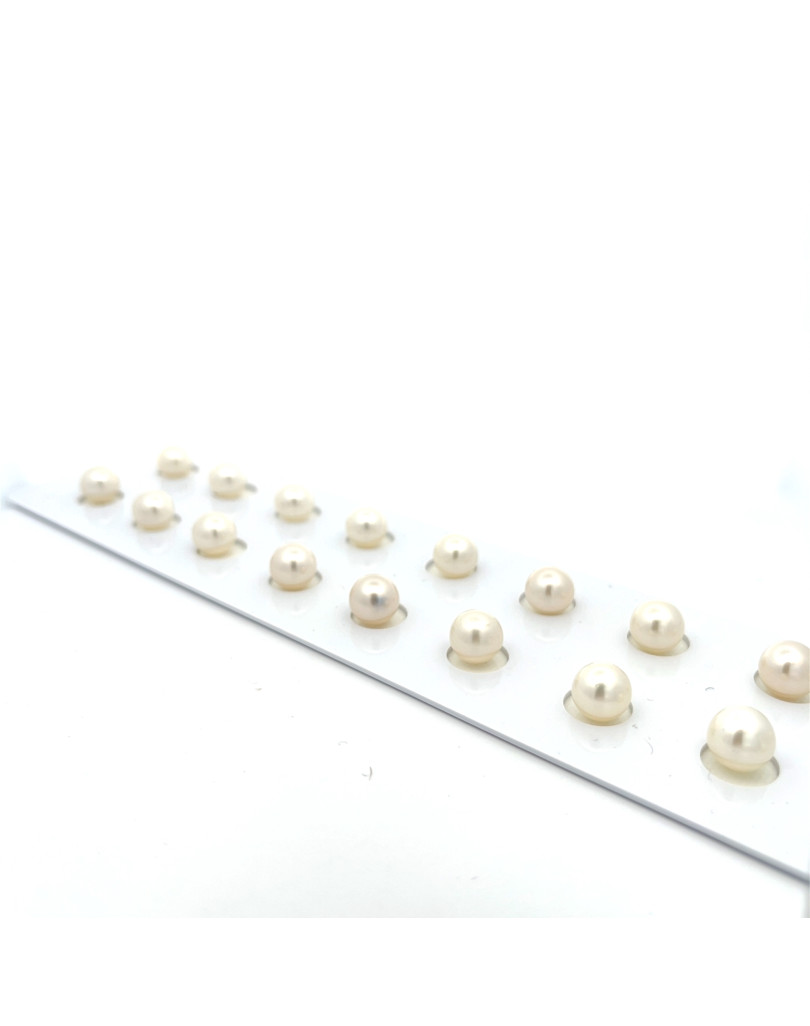 8.5-8.79mm South Sea pearl , origin Indonesia , fine  grade