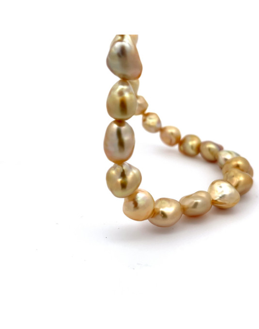 9mm+ fine  grade South Sea pearl, Indonesia