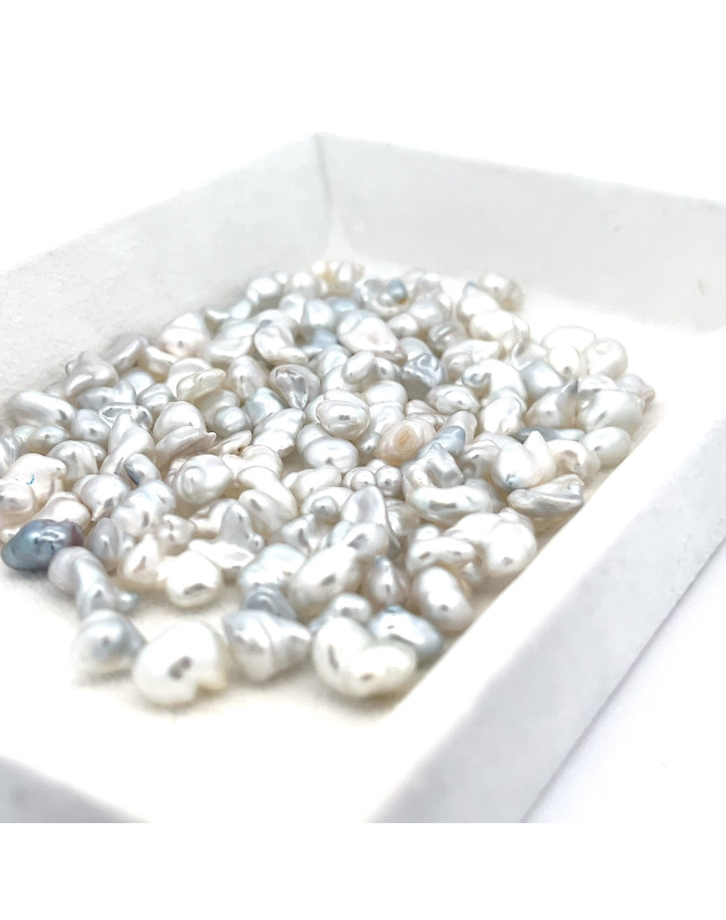 6-6.99mm South Sea pearl , origin Australia , fine  grade