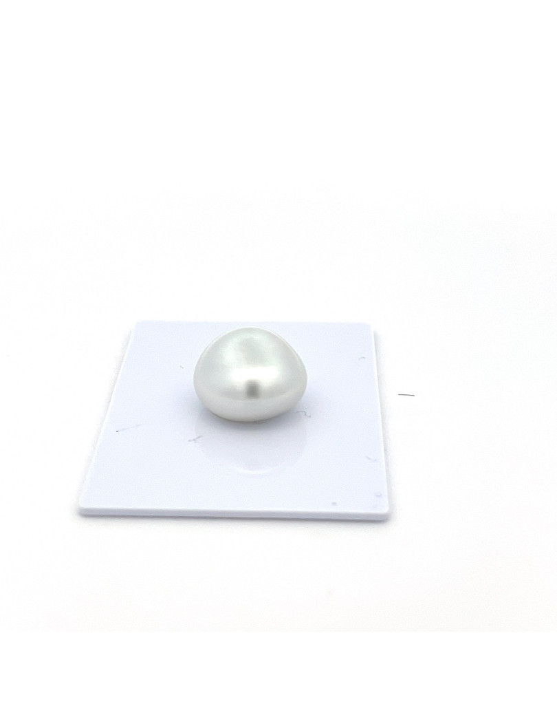 12mm+ fine  grade South Sea pearl, Indonesia