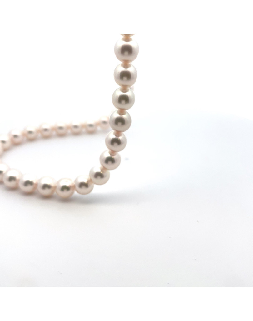 8-8.5mm Akoya pearl , origin Japan , fine  grade