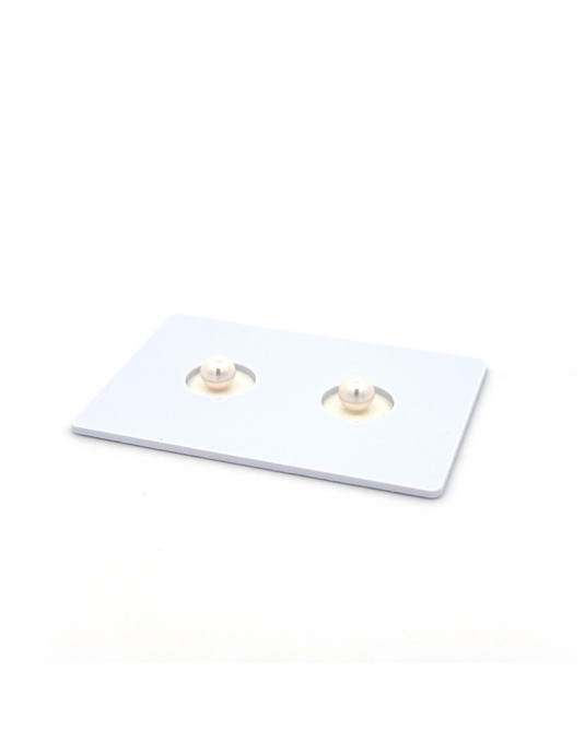 3mm+ fine  grade Akoya pearl, Japan