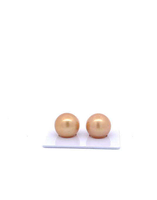 13.95/13.80mm South Sea pearl , origin Indonesia , jewel  grade