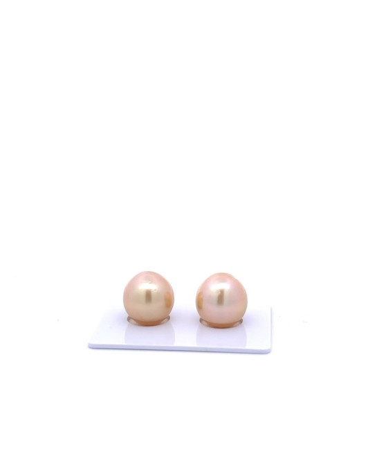 11.98/11.95mm South Sea pearl , origin Indonesia , jewel  grade