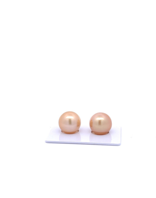 12.74/12.64mm South Sea pearl , origin Indonesia , jewel  grade