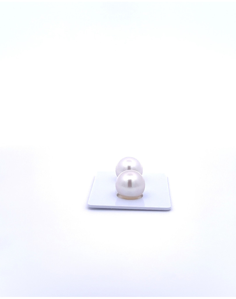 9mm+ gem  grade South Sea pearl, Australia