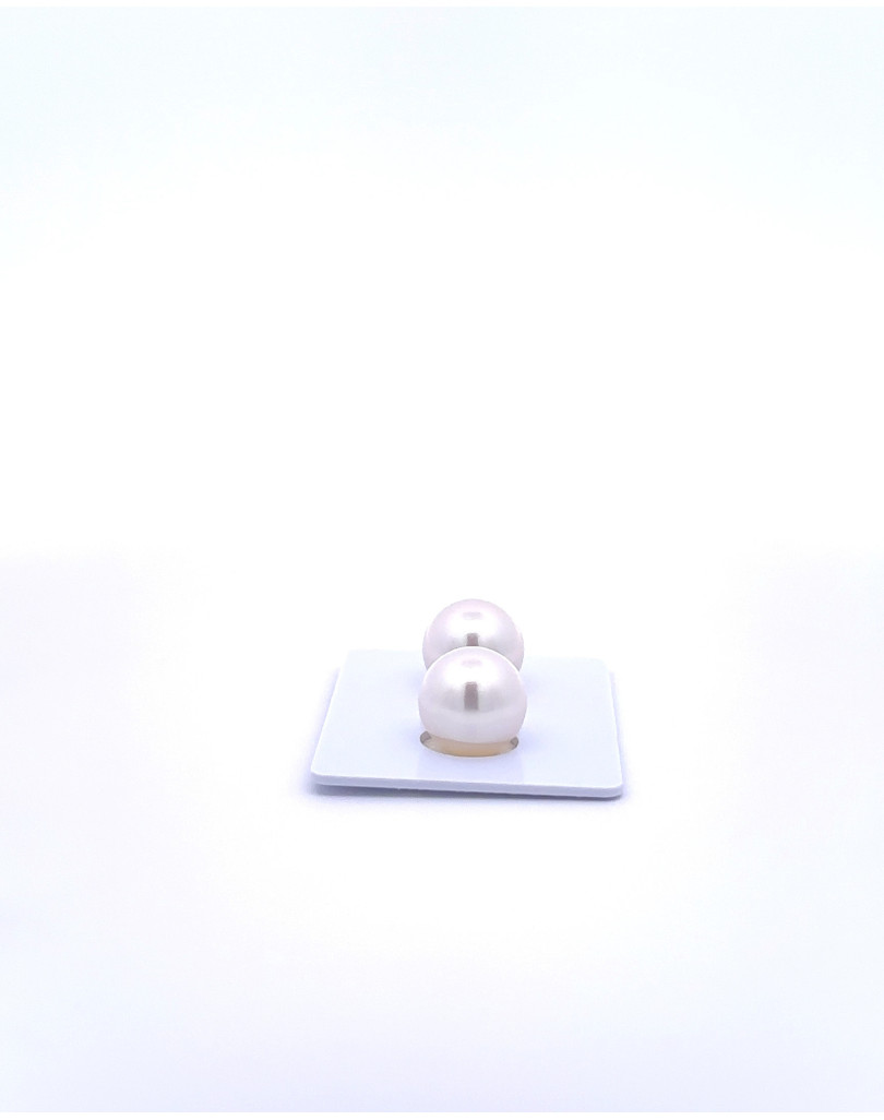 11.00/11.00mm South Sea pearl , origin Australia , gem  grade