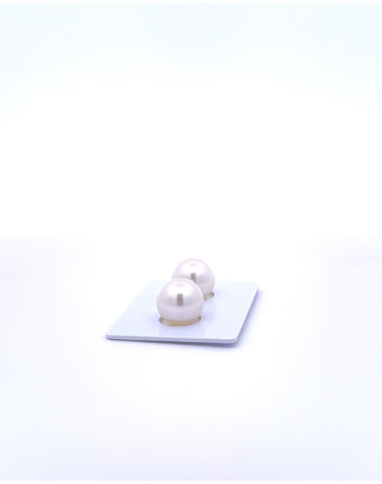 9mm+ gem  grade South Sea pearl, Australia