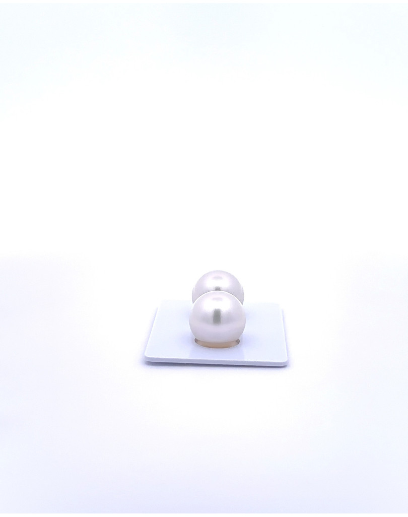 12mm+ gem  grade South Sea pearl, Indonesia