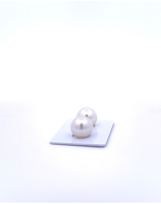 12.46/12.45mm South Sea pearl , origin Indonesia , gem  grade