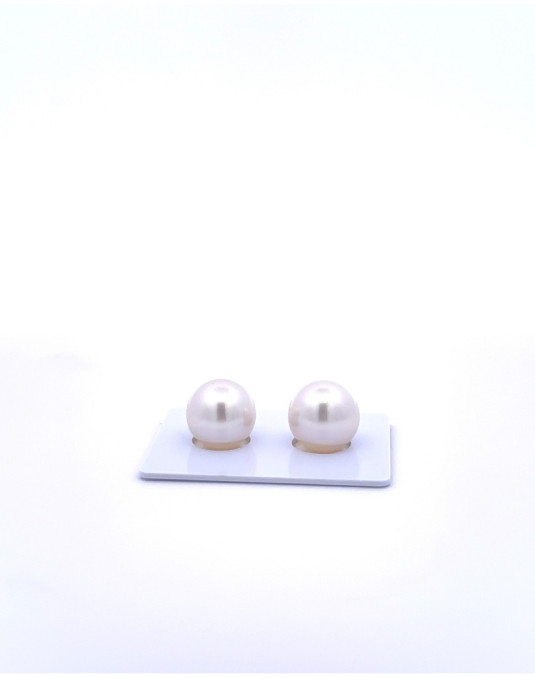 11.91/11.81mm South Sea pearl , origin Indonesia , gem  grade