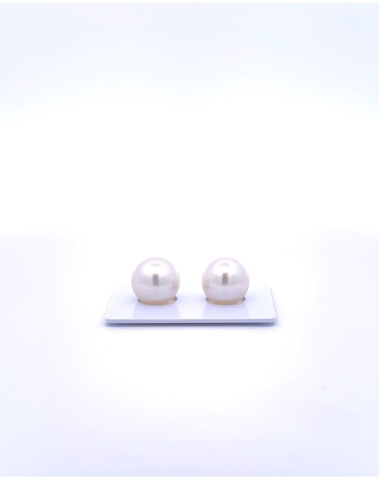 11.91/11.81mm South Sea pearl , origin Indonesia , gem  grade