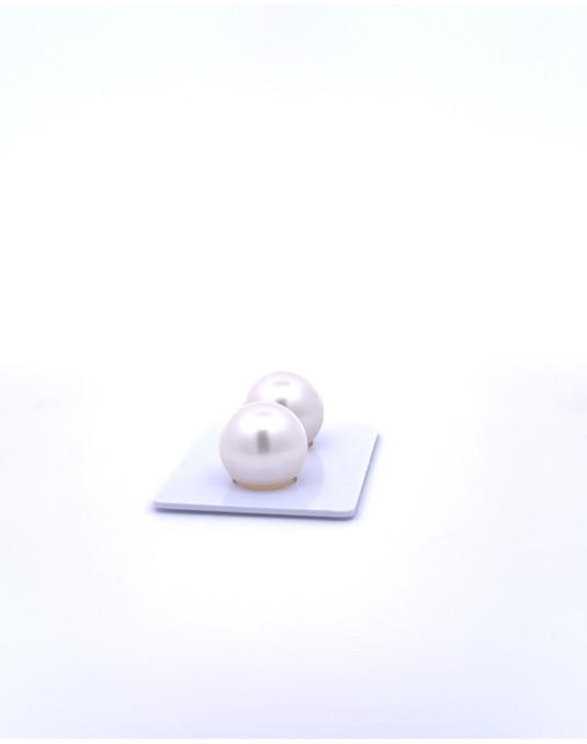 13.52/13.46mm South Sea pearl , origin Indonesia , fine  grade